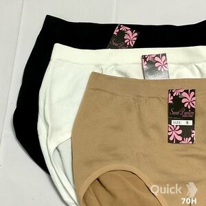 S - NWT 3 pieces Soft Seamless Panties
